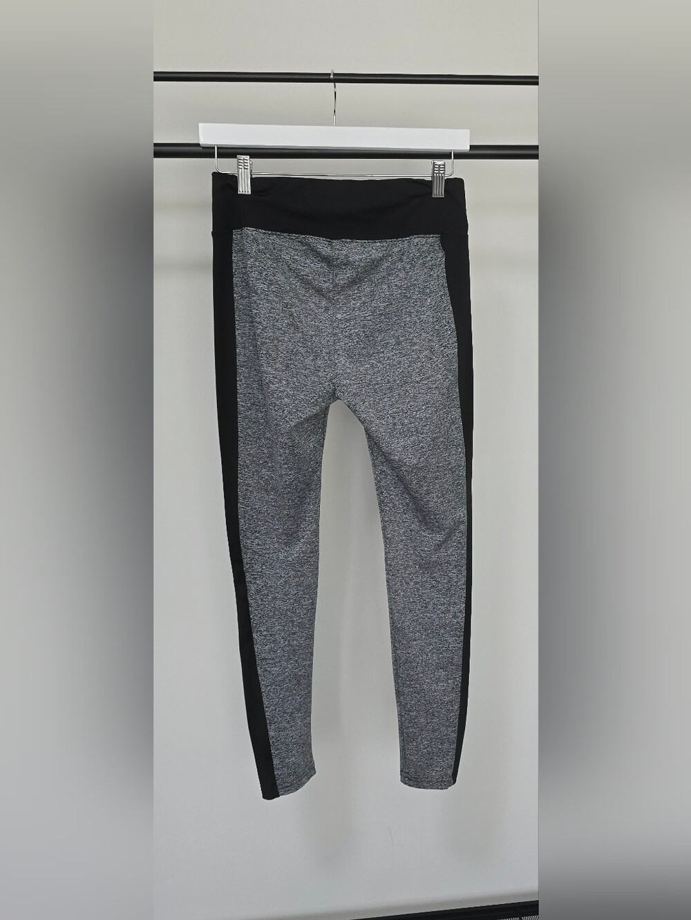 Kids Active Colorblock Leggings - Black & Gray
